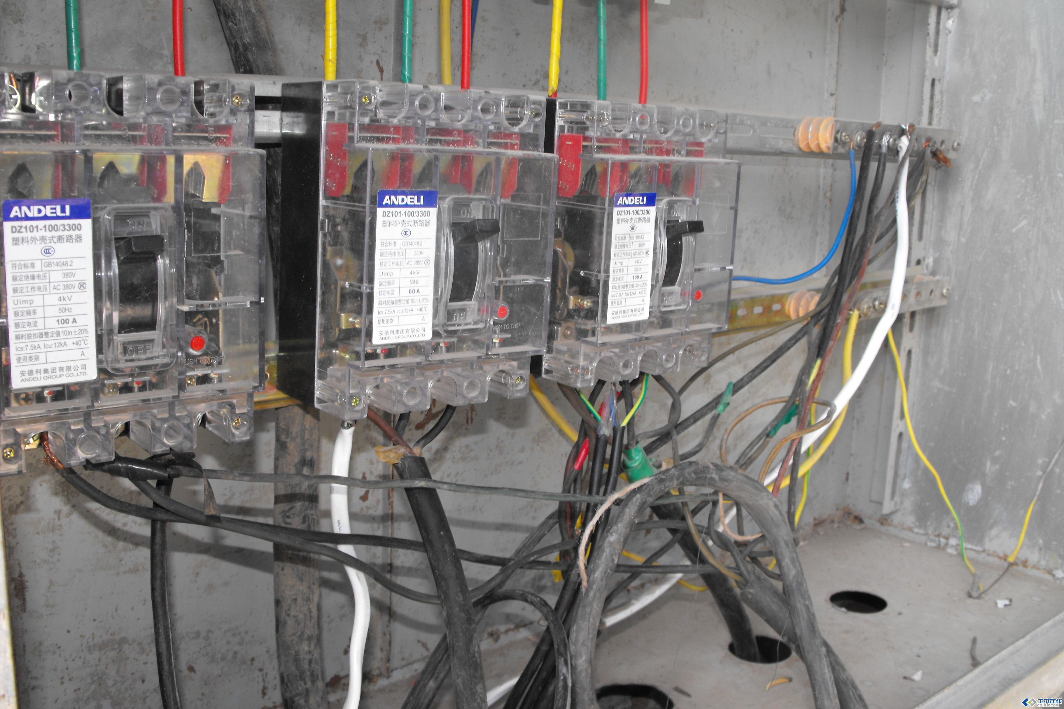 1715132514253909.jpg 105420bd9djmzx4977z739.jpg